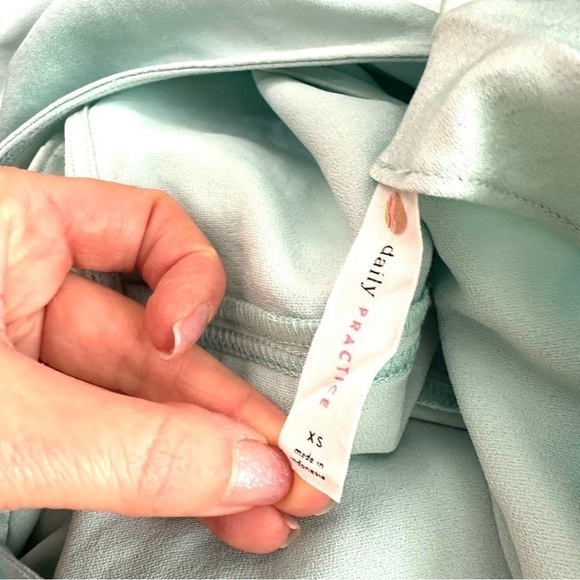 Daily Practice by Anthropologie Sleek Open Back Top - Picture 6 of 6